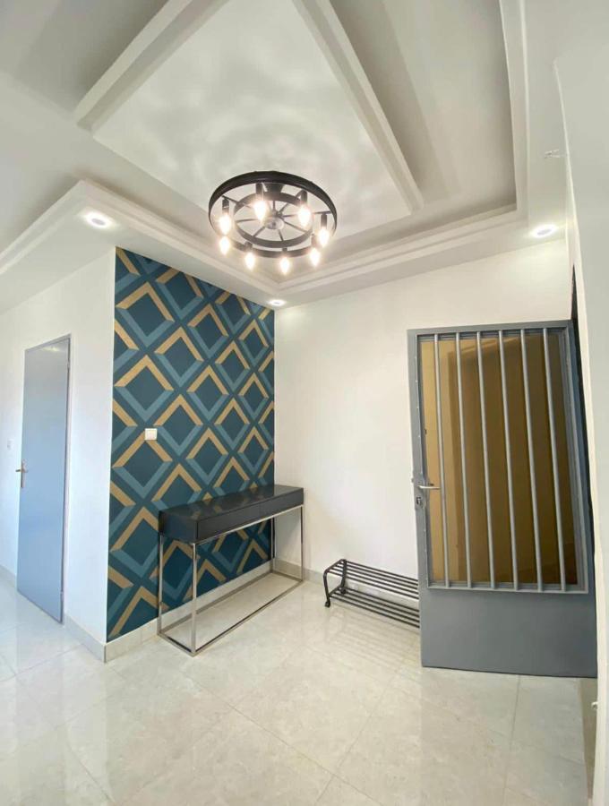 Appartement Haut Standing Idealement Situe A Dakar Exterior foto