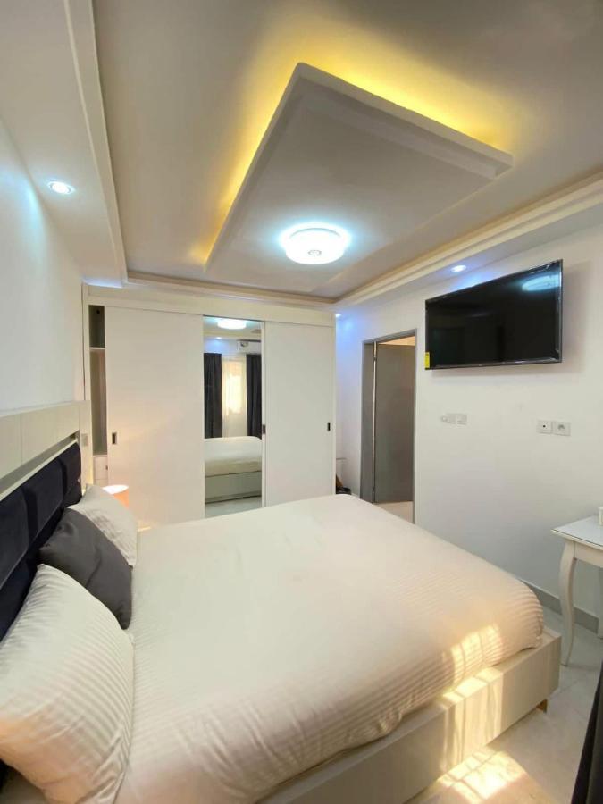 Appartement Haut Standing Idealement Situe A Dakar Exterior foto